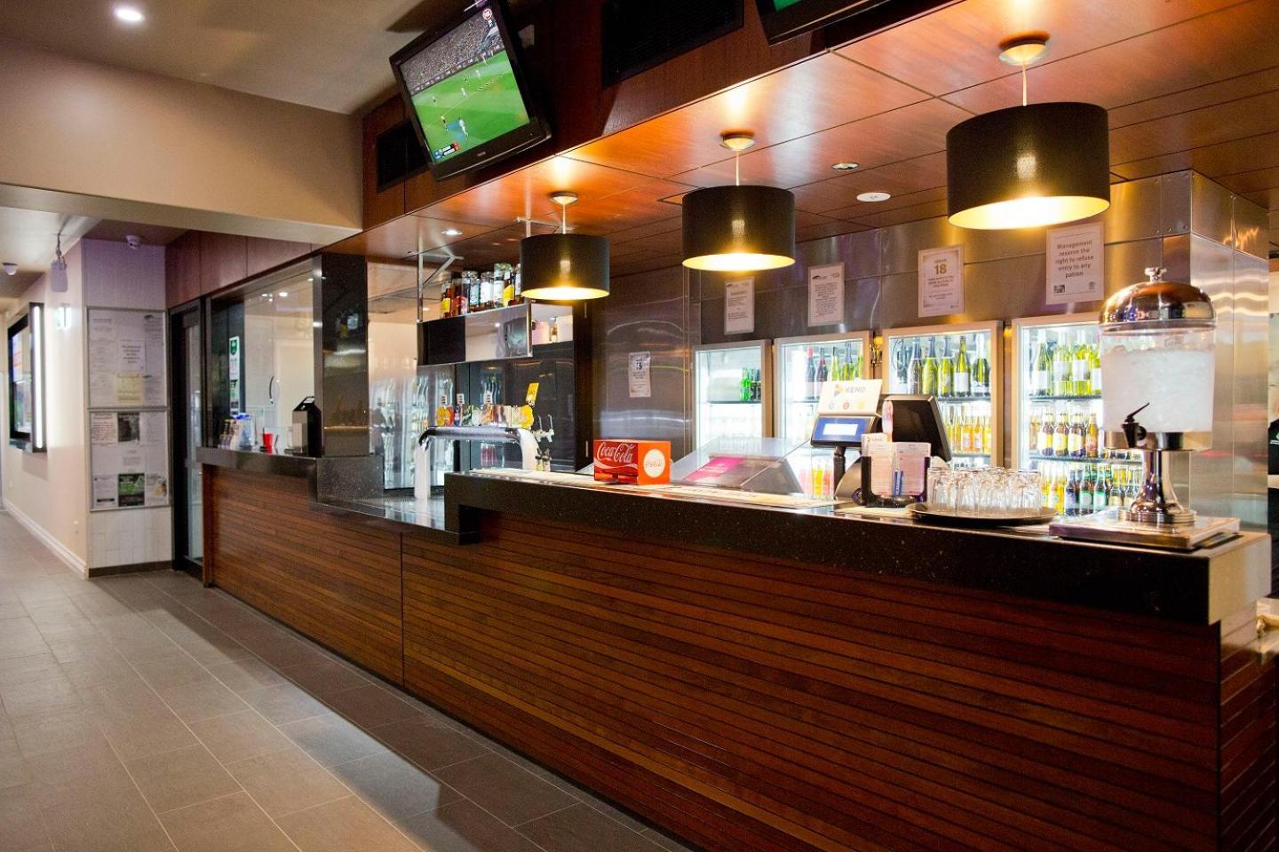 Carriers Arms Hotel Motel Мерибъроу Екстериор снимка